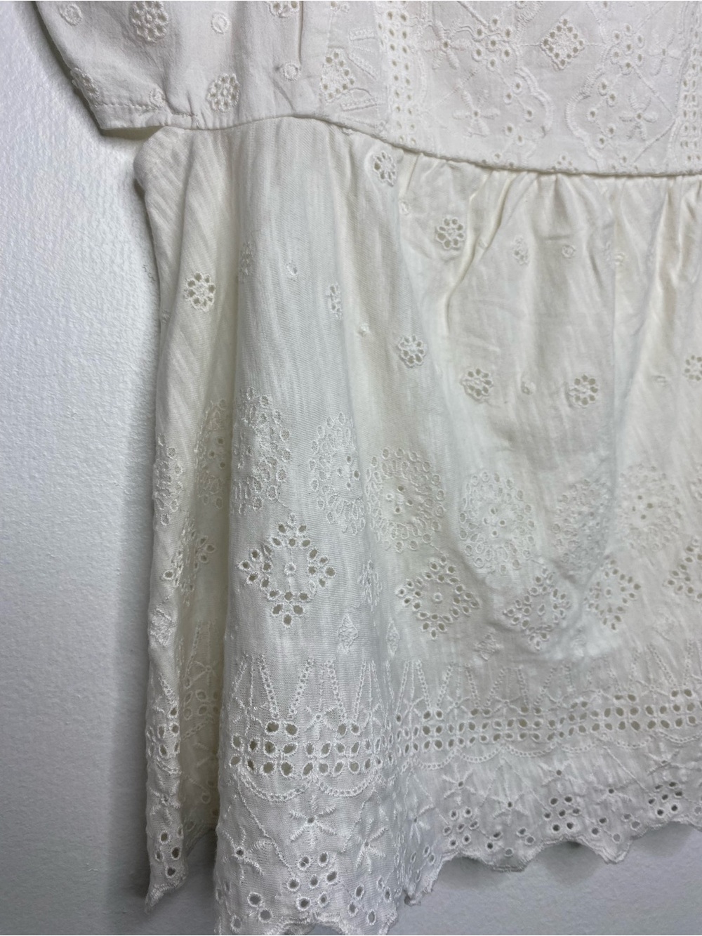 Lucky brand Eyelet cropped top Size S Boho Festival Hippie Summer - Picture 3 of 7
